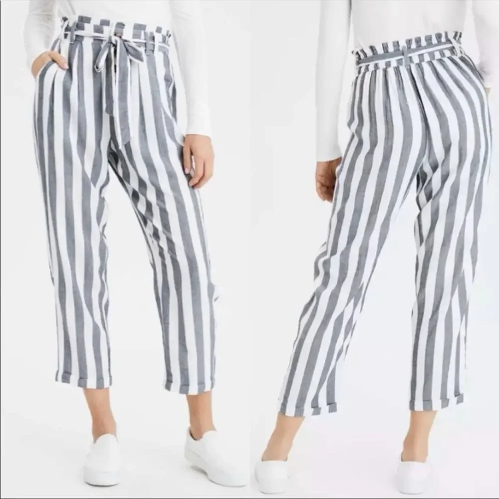 American Eagle High Rise Stripe Paperbag Pants Size Medium